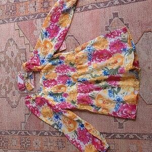 New never used cutest little short romper for gir